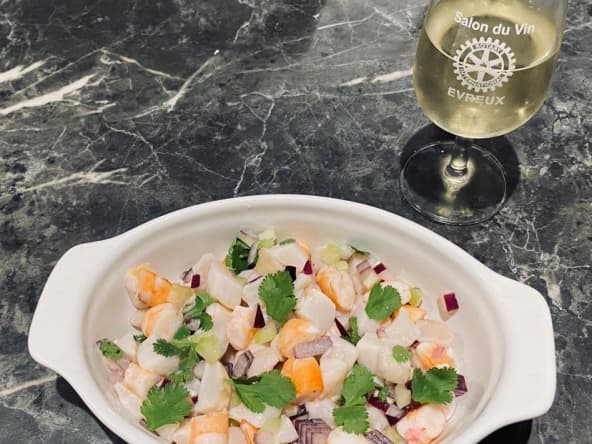 Ceviche de Saint-Jacques et crevettes marinées