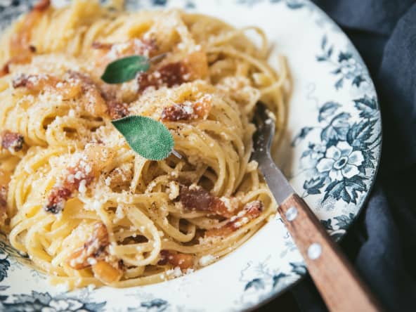 Carbonara italienne classique (guanciale, pecorino, parmesan...)
