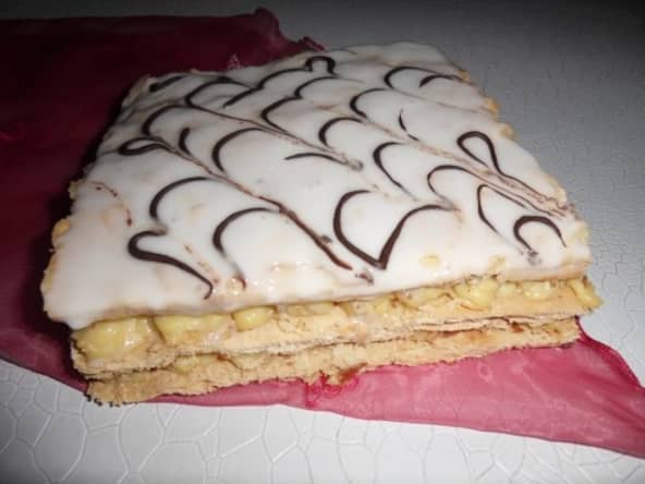 Millefeuille à la crème pâtissière traditionnel