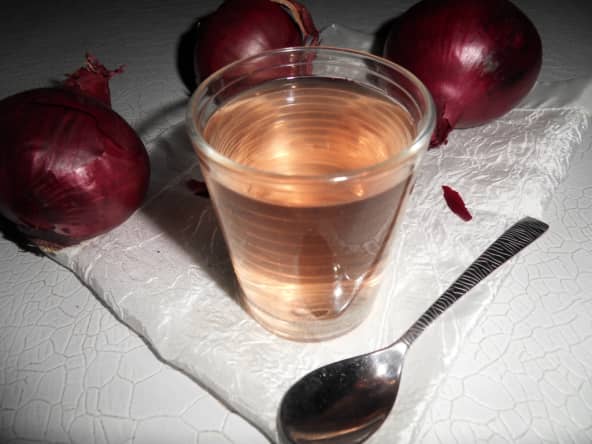 Jus d’oignon : un remède de grand-mère contre la toux