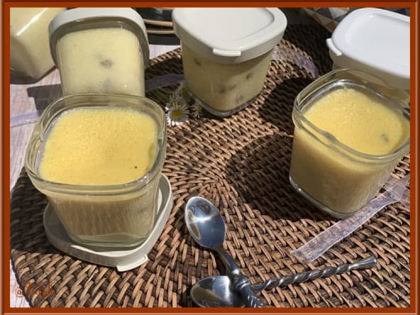 Semoule sucrée aux raisins secs