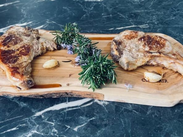 Côtelettes de veau grillées au romarin