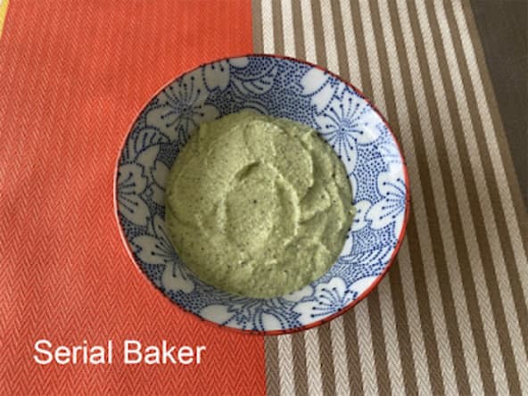 Purée de courgette au tahin comme un houmous
