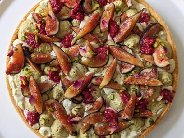 Tarte pistache, figues fraiches et framboises d'après Cédric Grolet