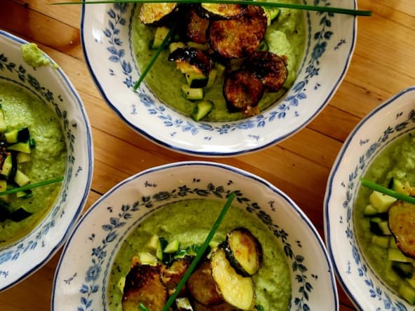 Gazpacho original de courgettes et ricotta