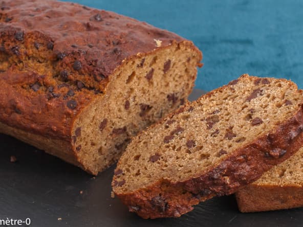 Gâteau du matin épeautre, compote de pommes et chocolat