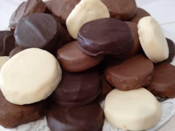 Les sablés diamant enrobés chocolat