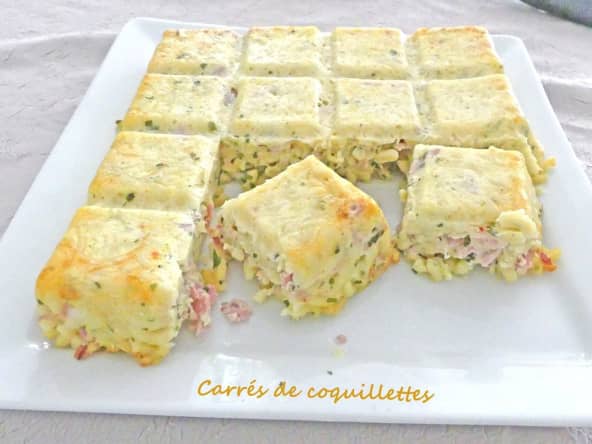 Carrés de coquillettes au jambon