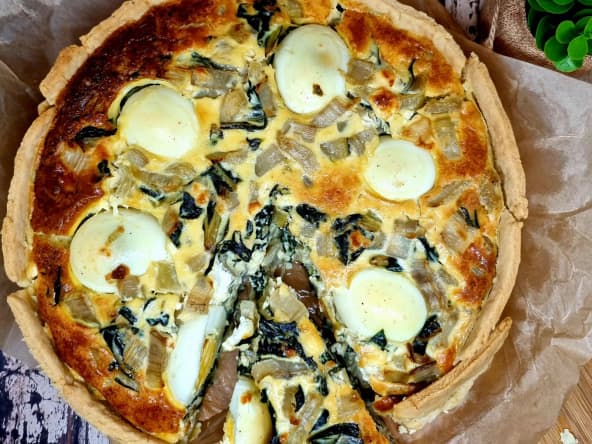 Quiche aux côtes et feuilles de blettes et aux œufs durs