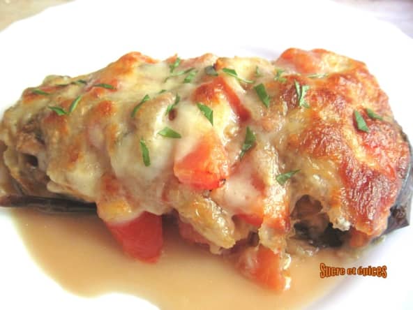 Aubergines farcies aux tomates et à la mozzarella