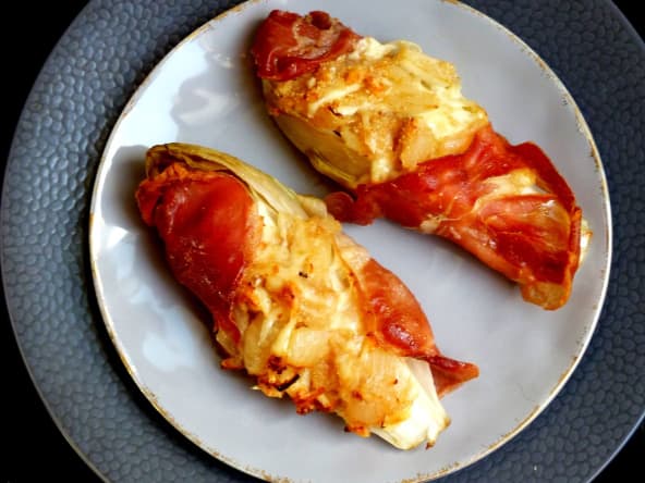 Endives farcies au jambon fumé et fromage emmental
