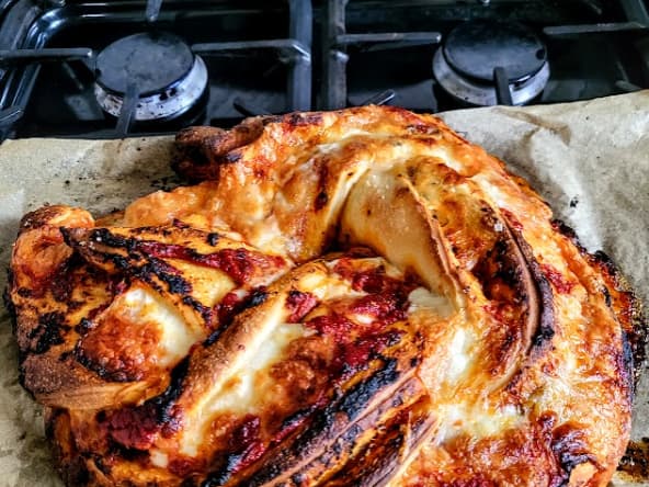Boulange : une pizza babka au levain