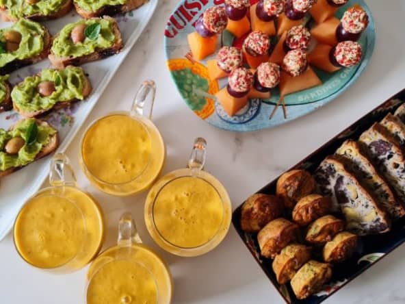 Cake aux pommes et au boudin noir: un accord classique pour l'apéro