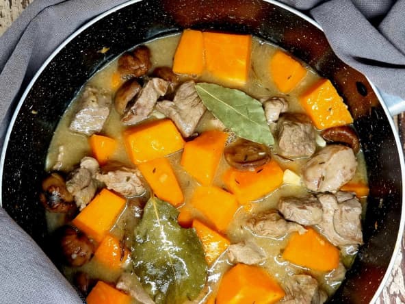 Navarin d'agneau d'automne aux châtaignes et au potiron