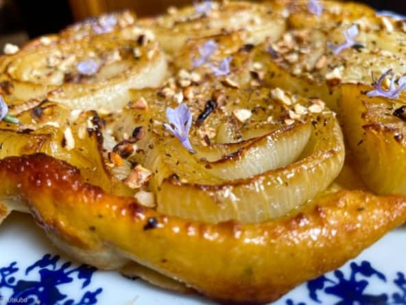 Tatin vegan aux oignons italiens