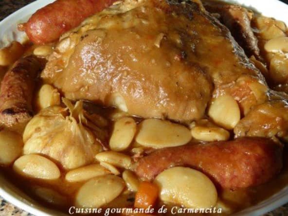 Haricots tarbais au jarret de porc et saucisses Diot de Savoie