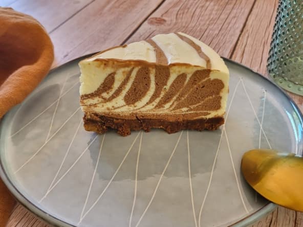 Mousse zébrée aux chocolat noir et chocolat blanc