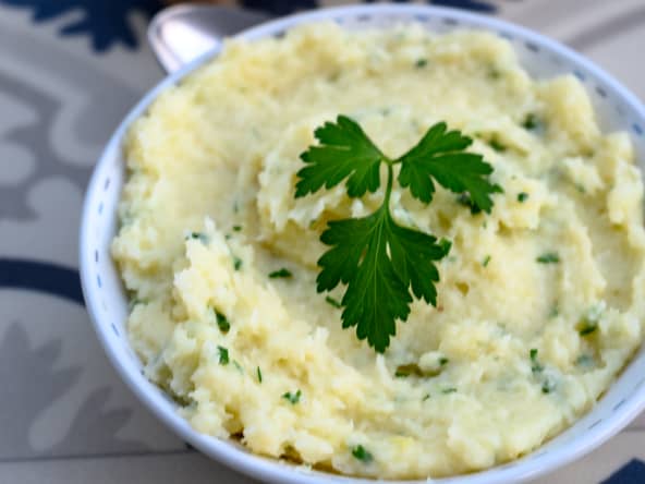 Purée crémée de panais et pommes de terre