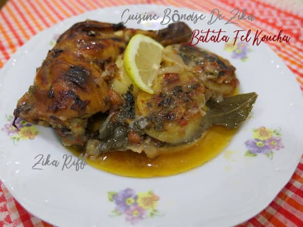 POMMES DE TERRE NOUVELLES AU FOUR AU POULET FERMIER ET OIGNONS VERTS