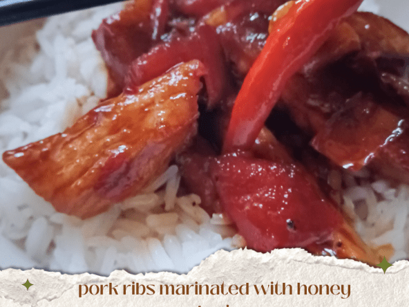 Pork ribs marinated with honey and spices : porc en marinade de miel et épices
