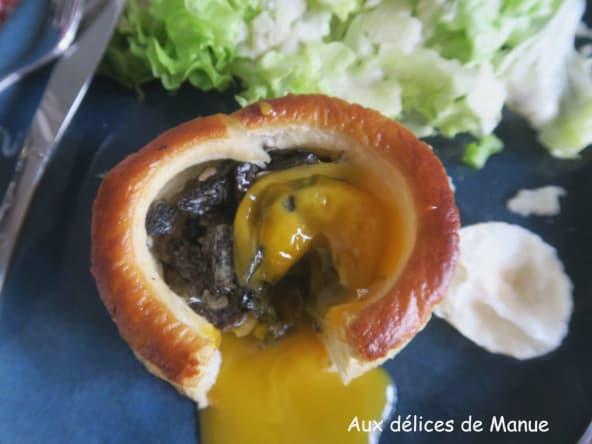 Bouchée feuilletée aux morilles et jaune d'œuf : une délicieuse recette pour un repas de fête