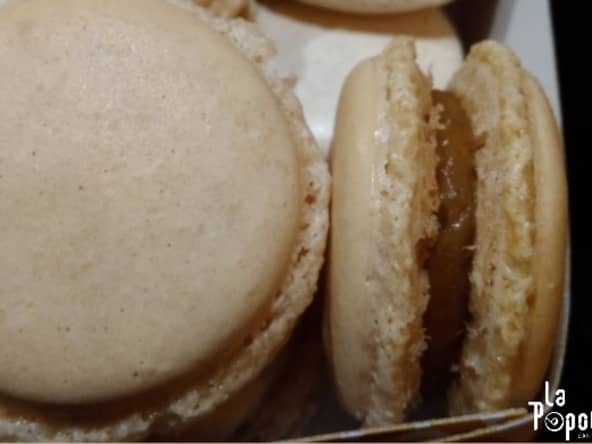Macarons au café