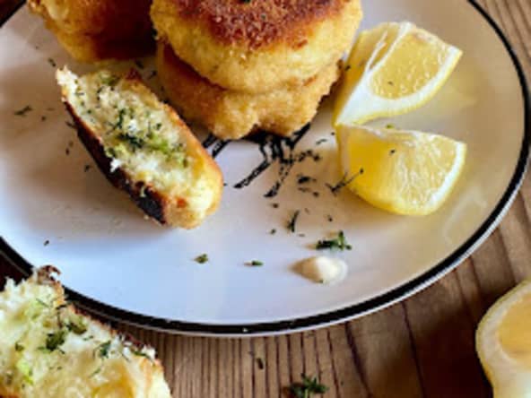 Croquettes de poisson aux pommes de terre et à l'aneth