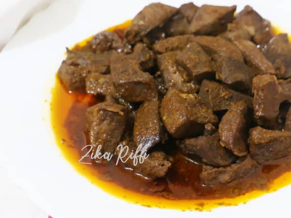 Kebda mcharmla : foie de veau braisé au cumin