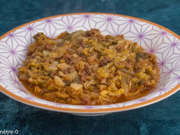 Chou vert à la bolognaise