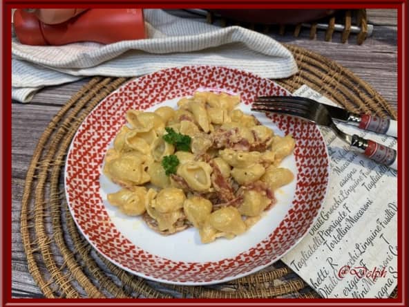 Pâtes au chorizo à la sauce crémeuse de raclette