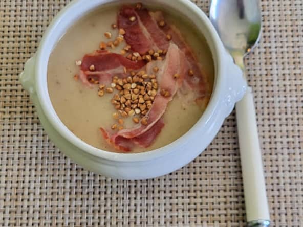 Velouté de céleri au sarrasin grillé (kasha)