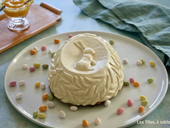 Cheesecake de Pâques sans cuisson au chocolat blanc et noix de coco