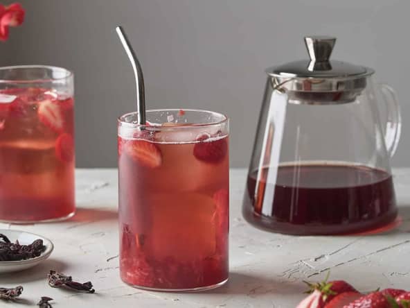 Thé glacé hibiscus et fraise