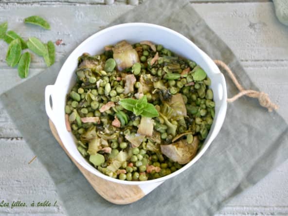 Cocotte de légumes de printemps (fèves, petits pois, artichauts)