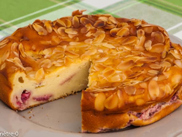 Gâteau fraises ricotta et amandes effilées