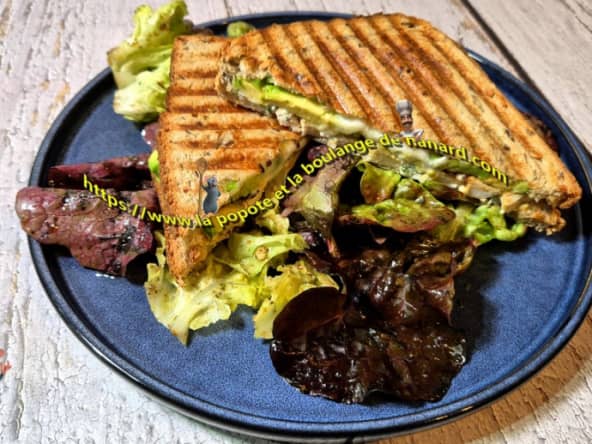 Croque-monsieur dinde avocat et St Moret