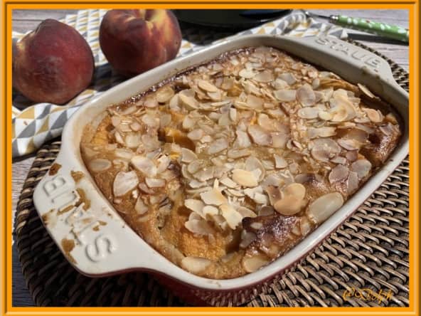 Flaugnarde aux pêches et amande comme un clafoutis