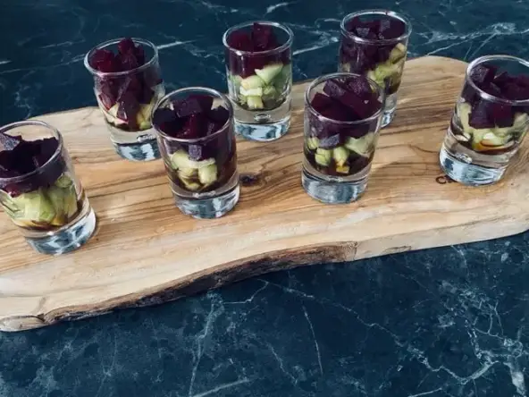 Verrines au concombre et betteraves à la sauce soja