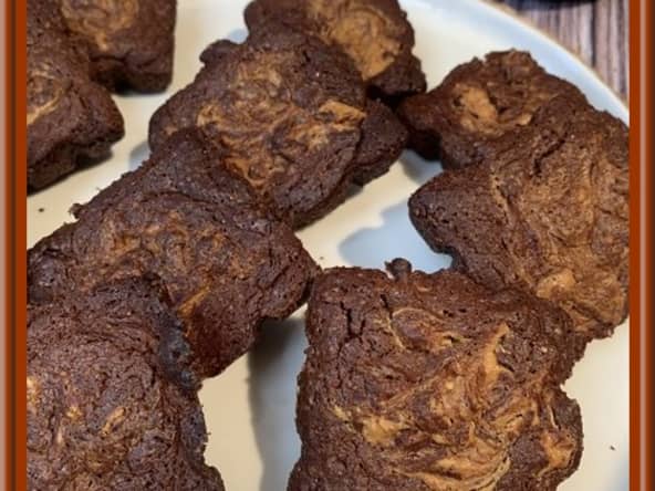 Brownies au beurre de cacahuètes en portions individuelles