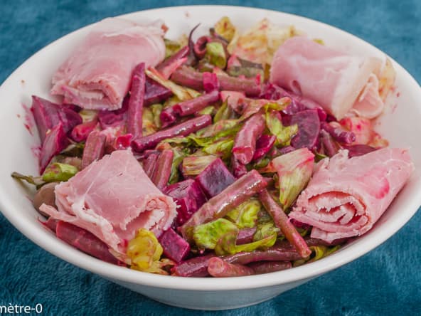 Salade de haricots verts aux betteraves et olives