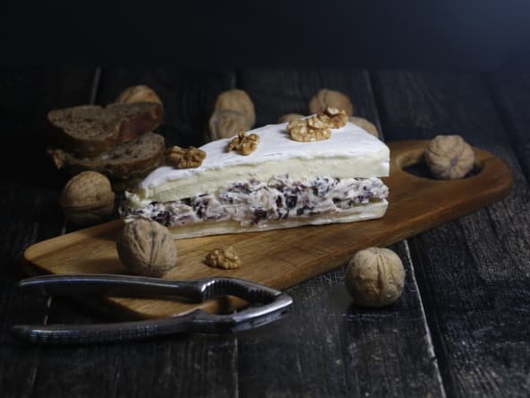 Brie farci aux fruits secs