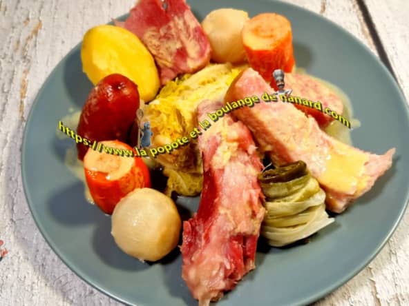 Potée auvergnate aux saucisses de Morteau