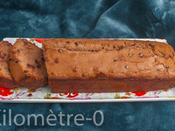 Gâteau du matin à la farine de châtaignes, au miel et pépites de chocolat