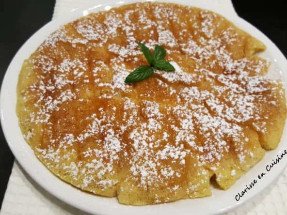 Gâteau aux pommes cuit à la poêle super rapide