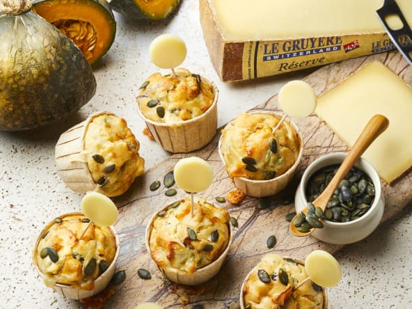 Mini cakes salés au potiron et graines de courge au gruyère aop réserve