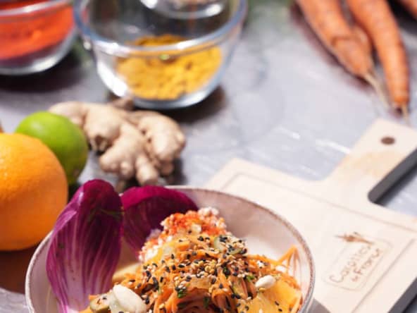 Carottes primeur râpées et chèvre frais aux épices et gingembre