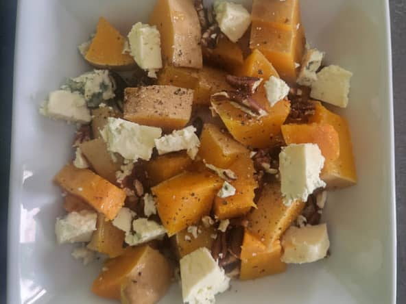 Courge butternut aux noix de pécan et fromage bleu de Nigella Lawson