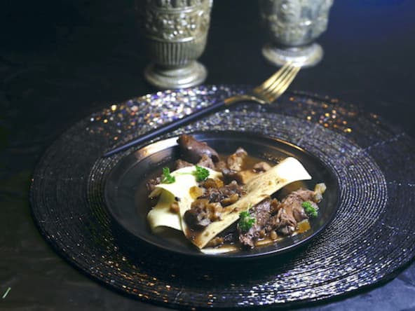 Lasagnes ouvertes au chevreuil confit et à l’orange