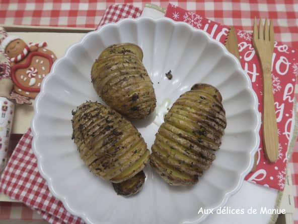 Pommes de terre Hasselback à l'Air Fryer ou au four