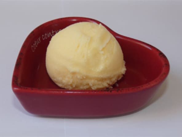 Crème glacée à la fleur d'oranger